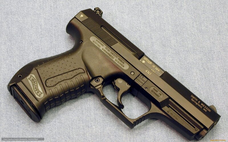 Walther P22 pistol