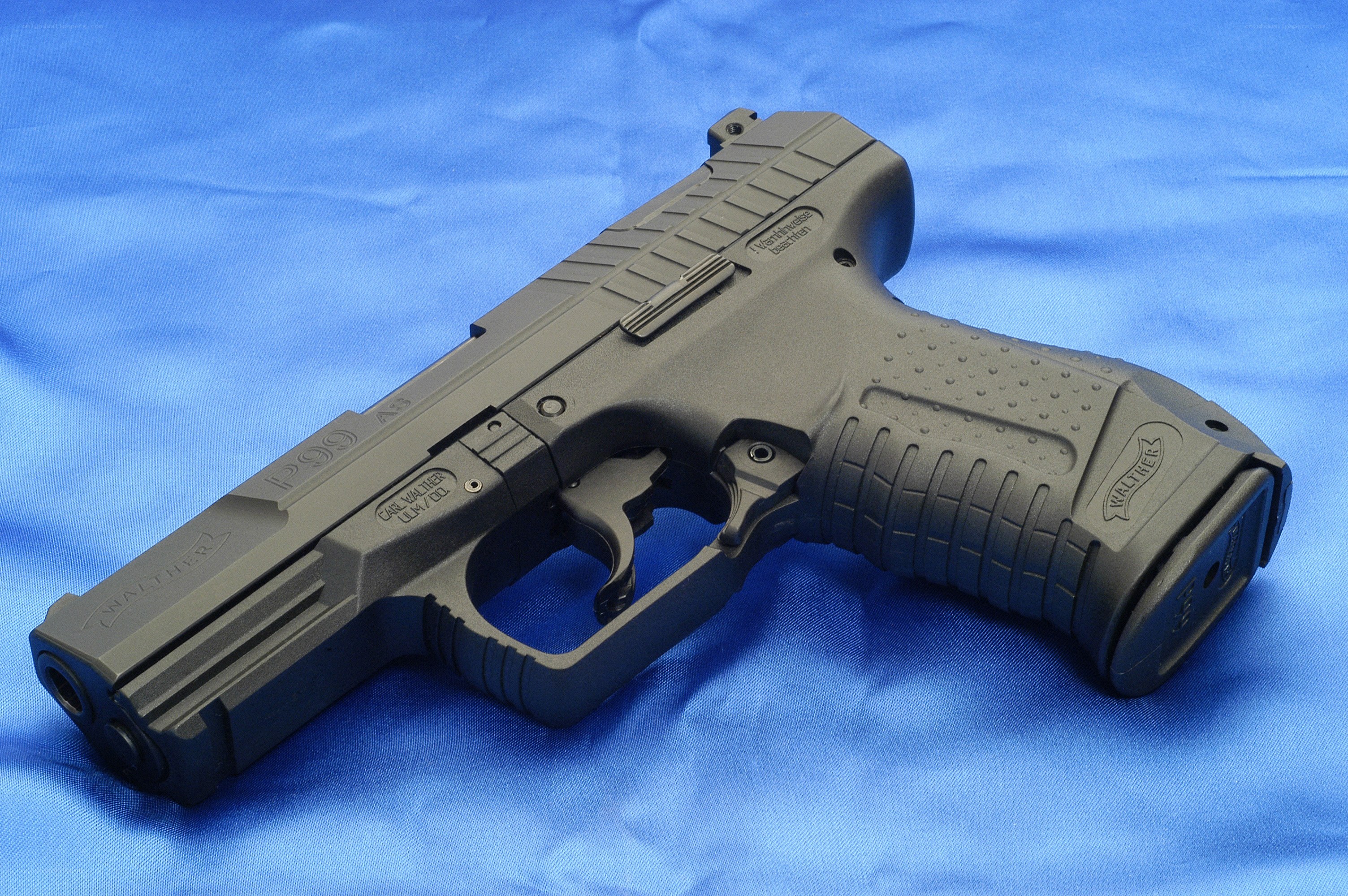 Walther P99 pistol
