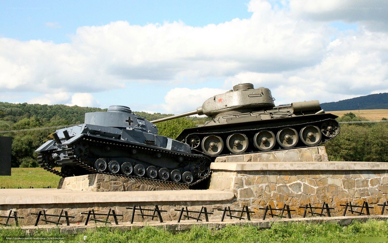 War memorial with tanks