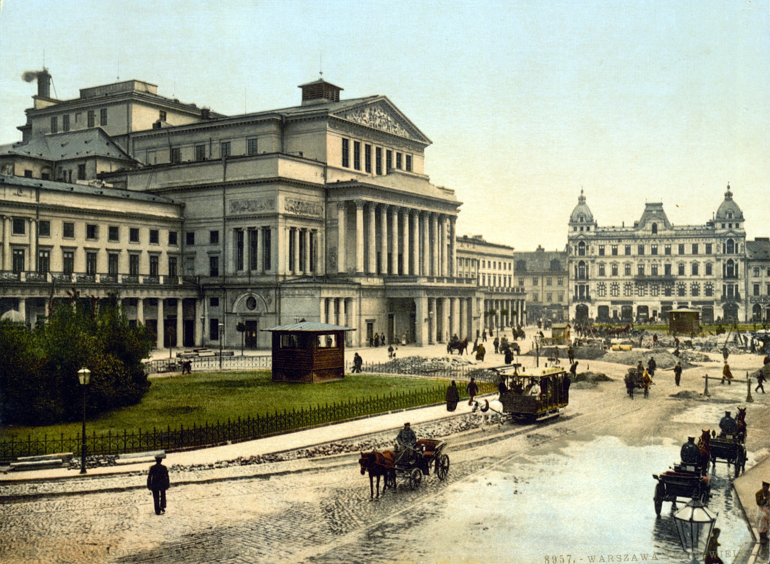 Warsaw Opera House scene