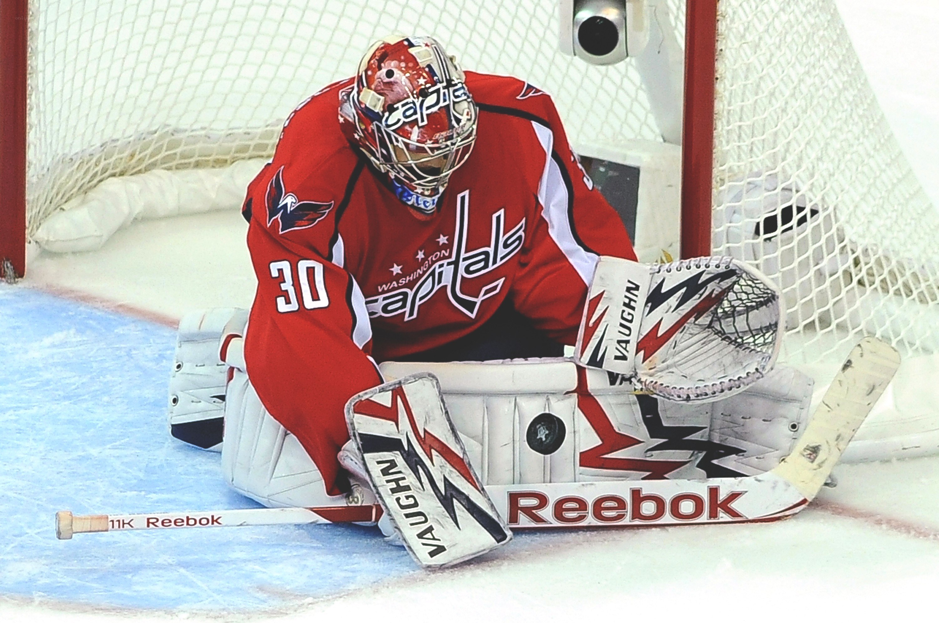 Washington Capitals goalie in action