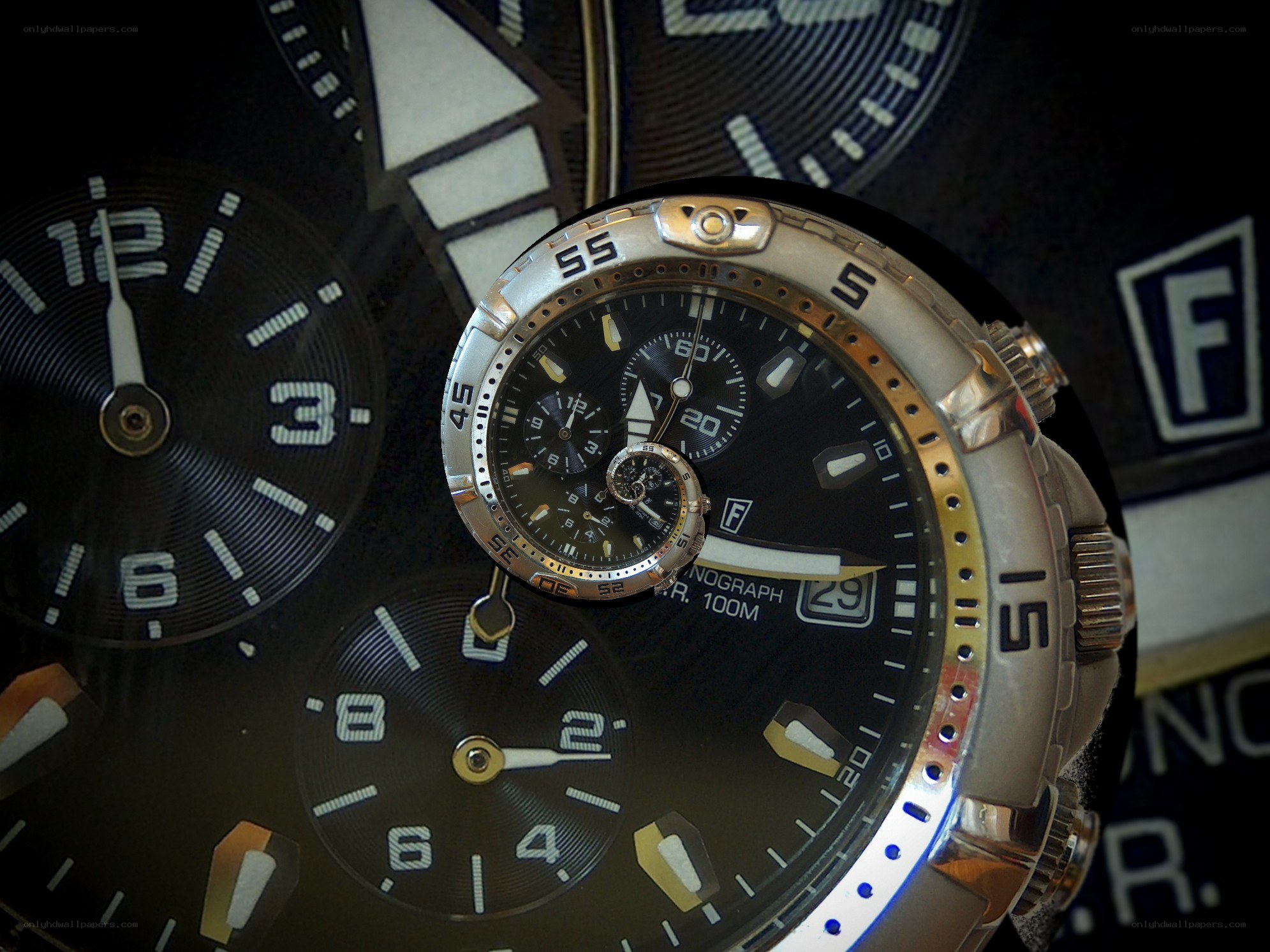 Watch with multiple dials
