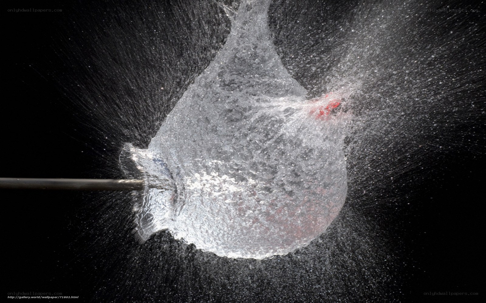 Water balloon bursting