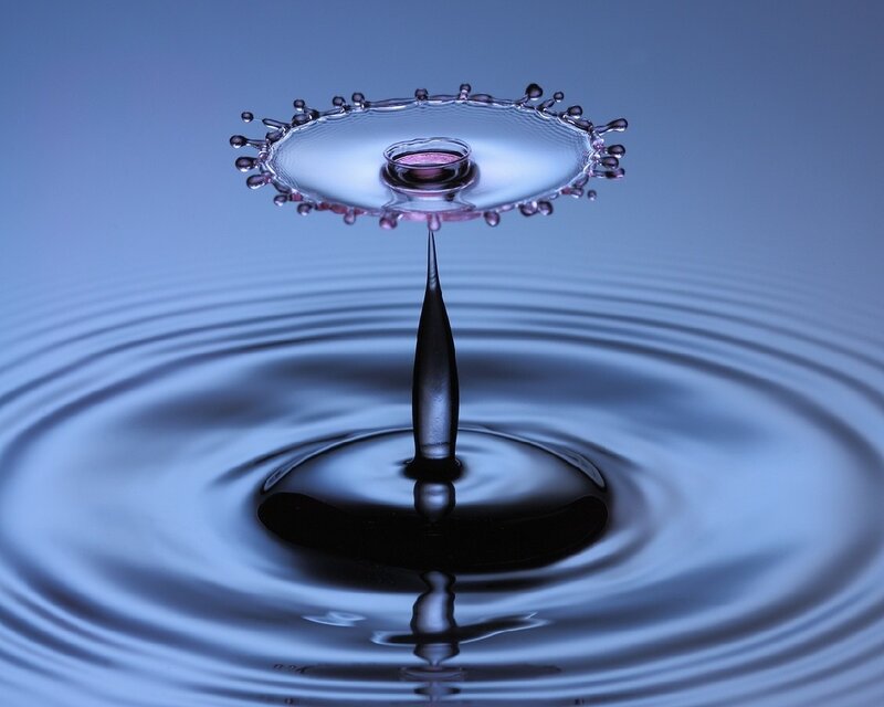 Water drop impact formation