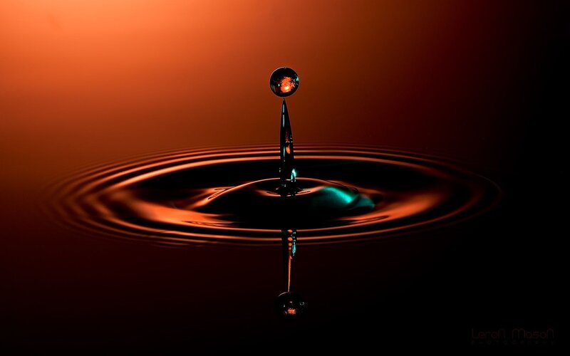 Water drop impact with ripples