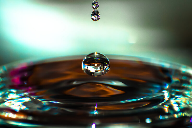 Water Droplet Falling — Blue, Dramatic