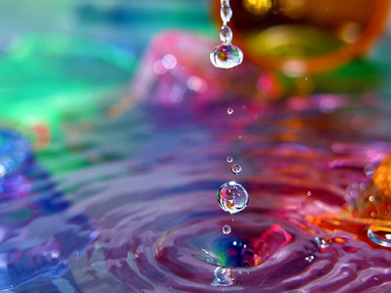 Water Droplet Falling — Purple, Calm