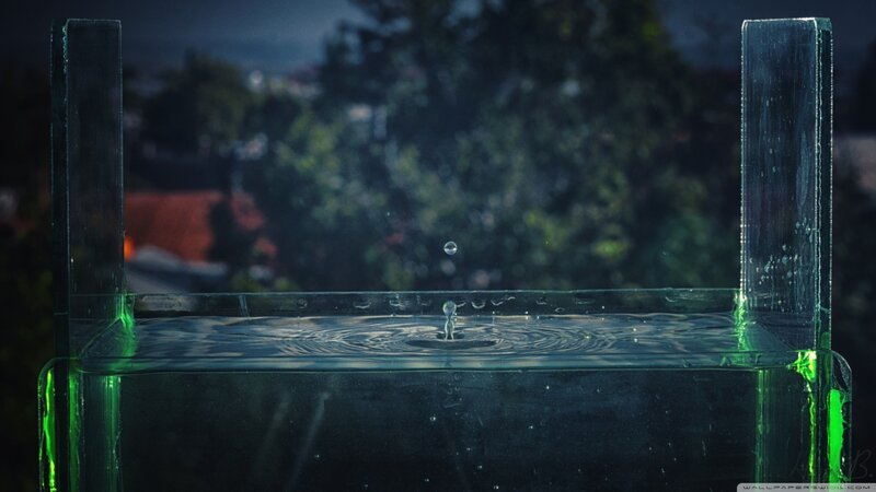 Water Droplet in Tank