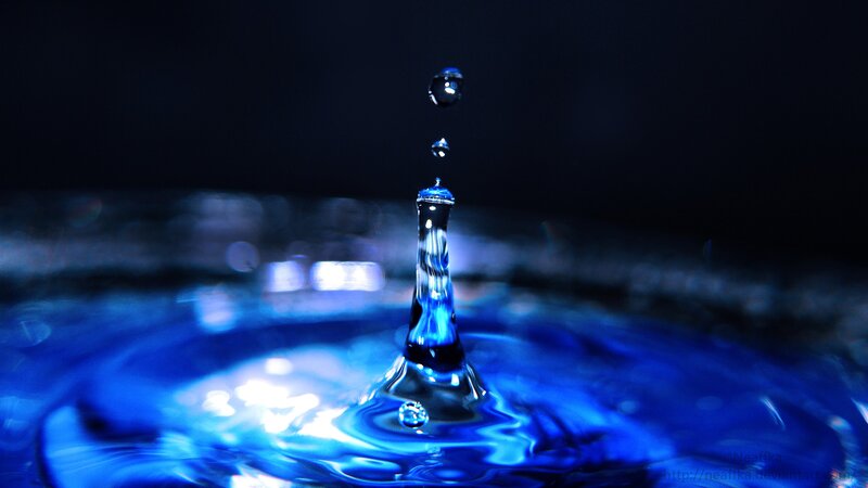 Water Droplet Splash — Blue, Black