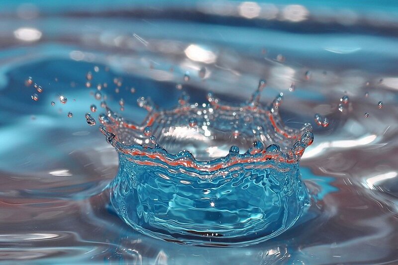 Water Droplet Splash — Blue, Dynamic, Photograph, Droplets