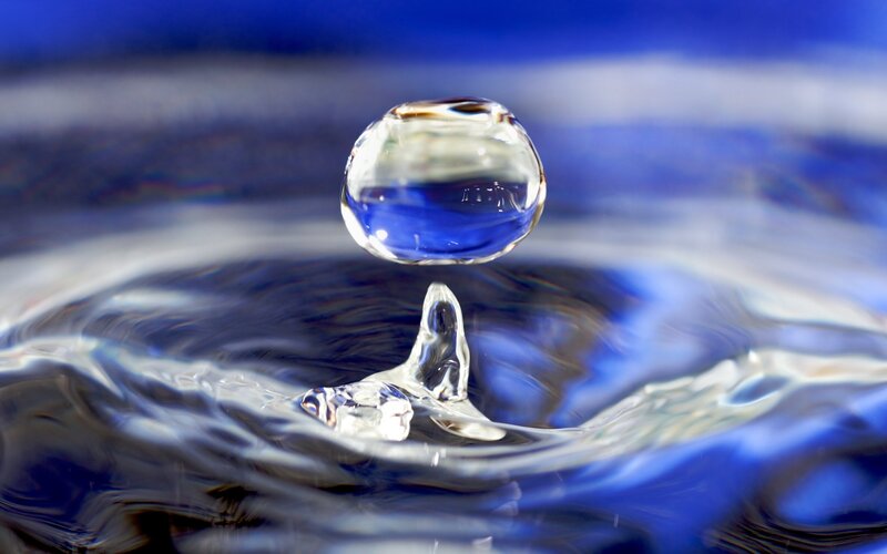 Water Droplet Splash — Blue, White