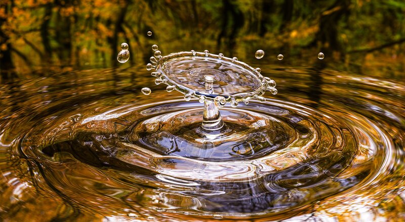 Water Droplet Splash — Brown