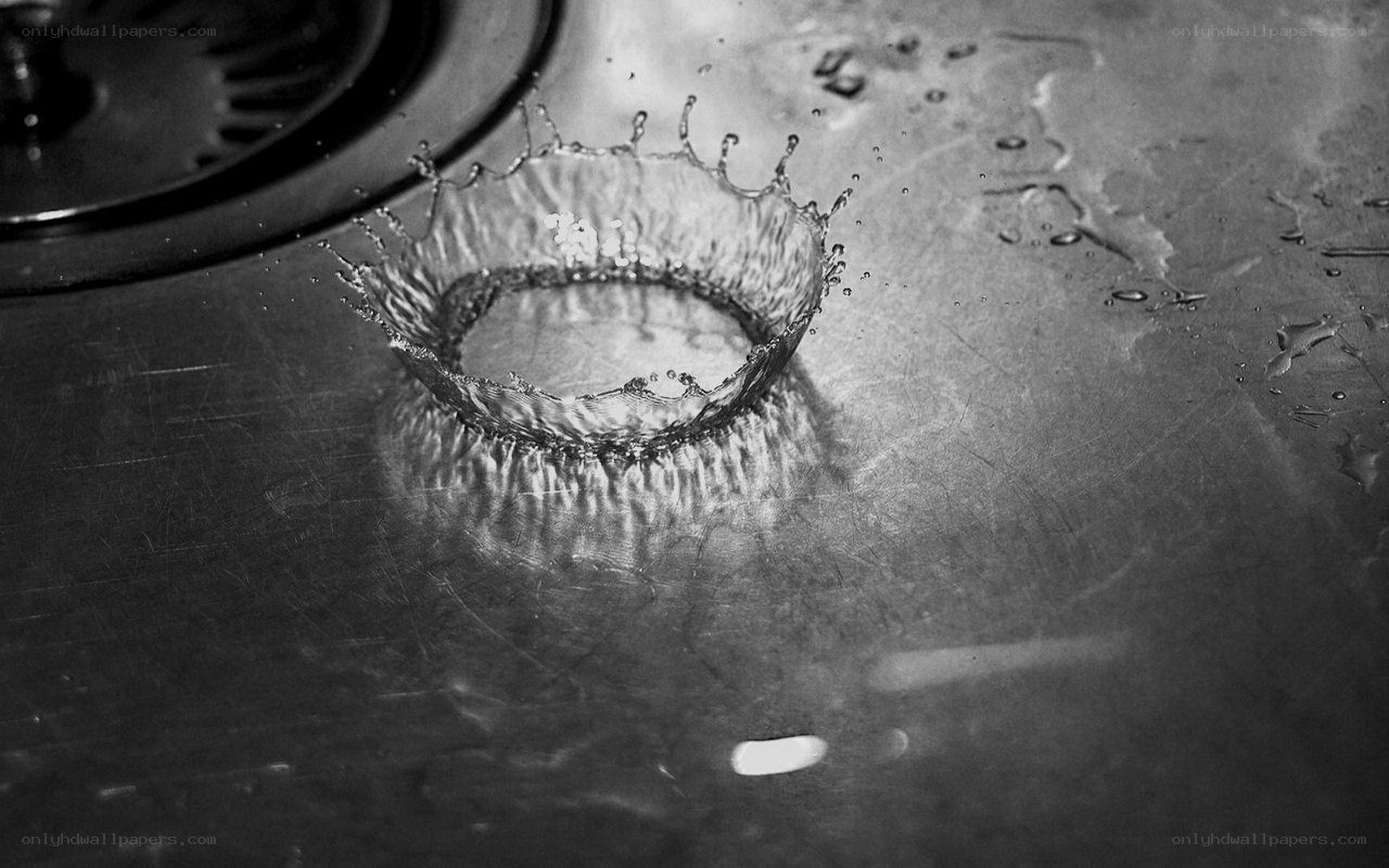 Water droplet splash in sink