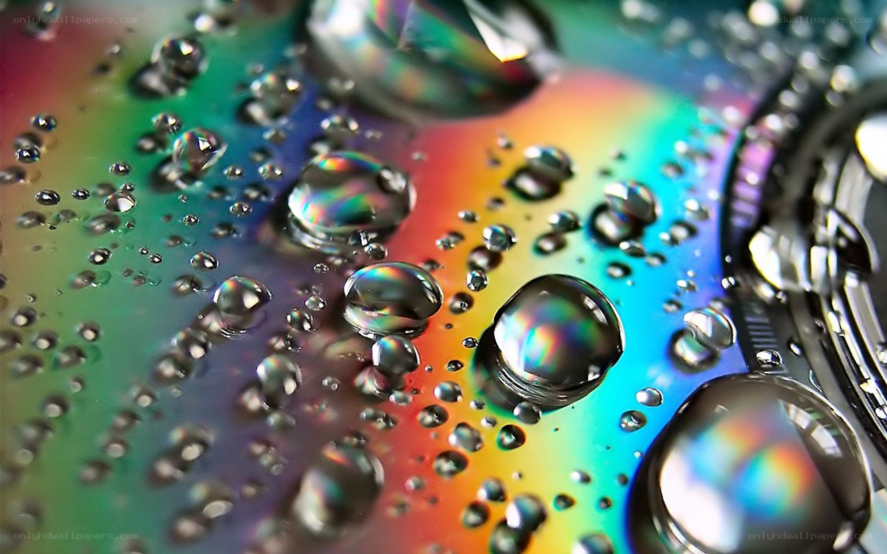 Water droplets on a CD