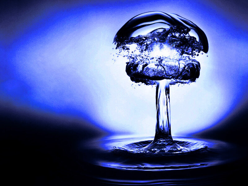 Water Explosion Mushroom — Blue, Dramatic