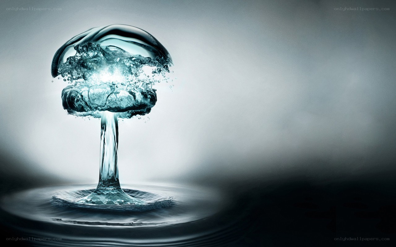 Water explosion mushroom cloud