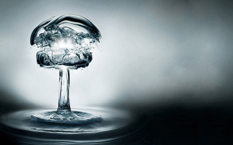 Water Explosion Mushroom — Dramatic