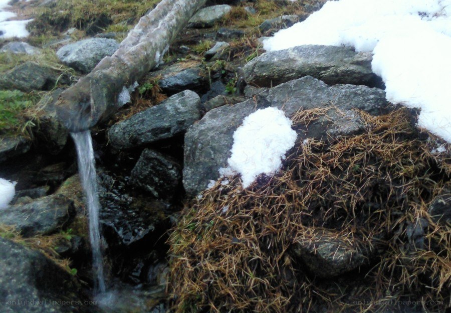 Water flowing from a pipe