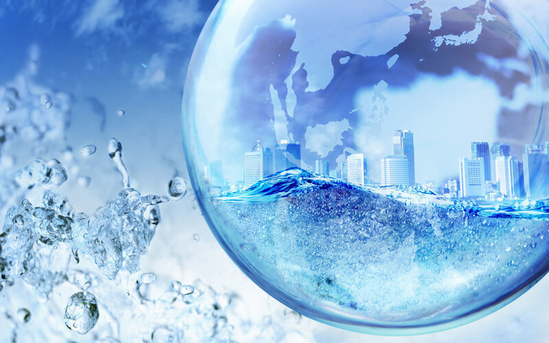 Water globe with cityscape