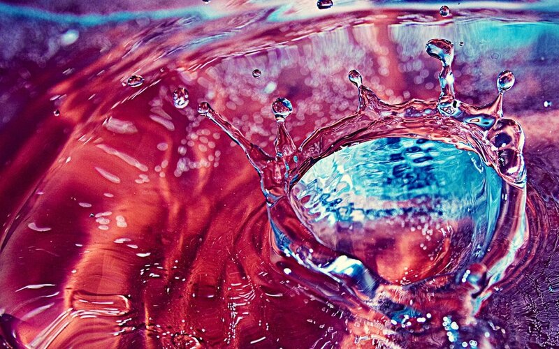 Water Splash Crown — Red