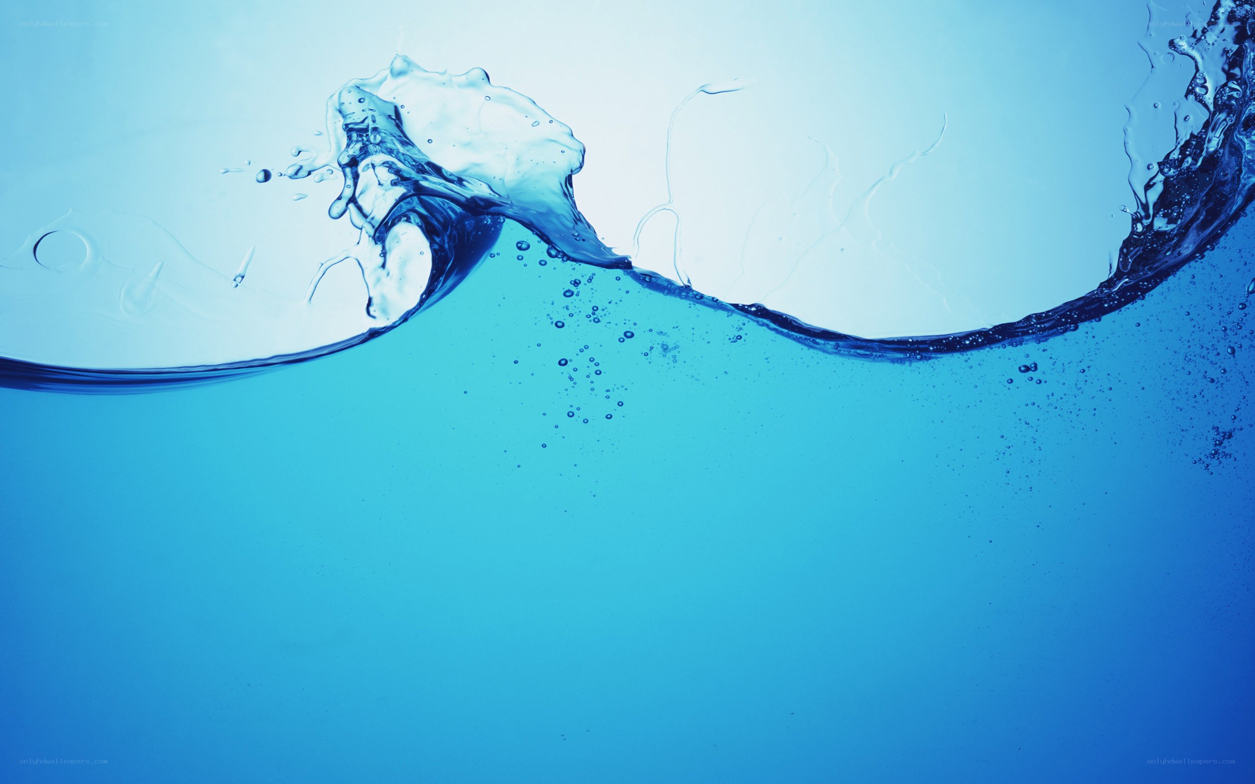 Water splash in blue