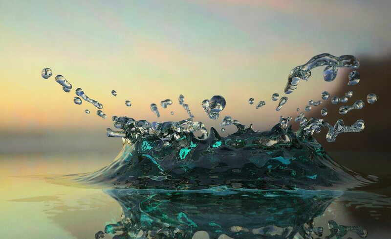 Water Splash in Motion — Blue, Dynamic