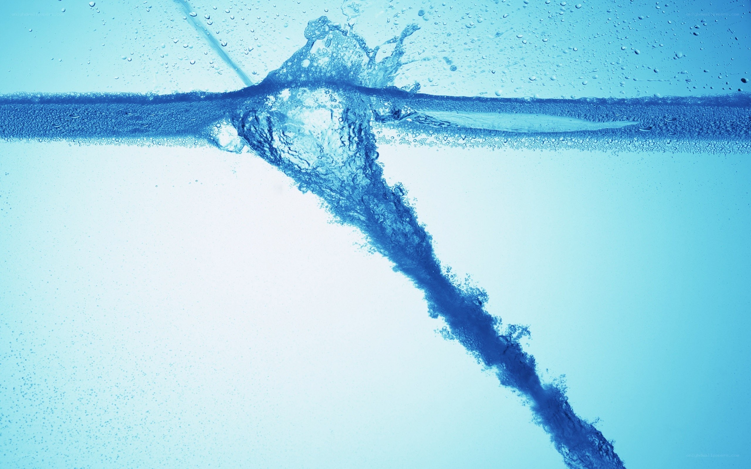 Water splashing underwater