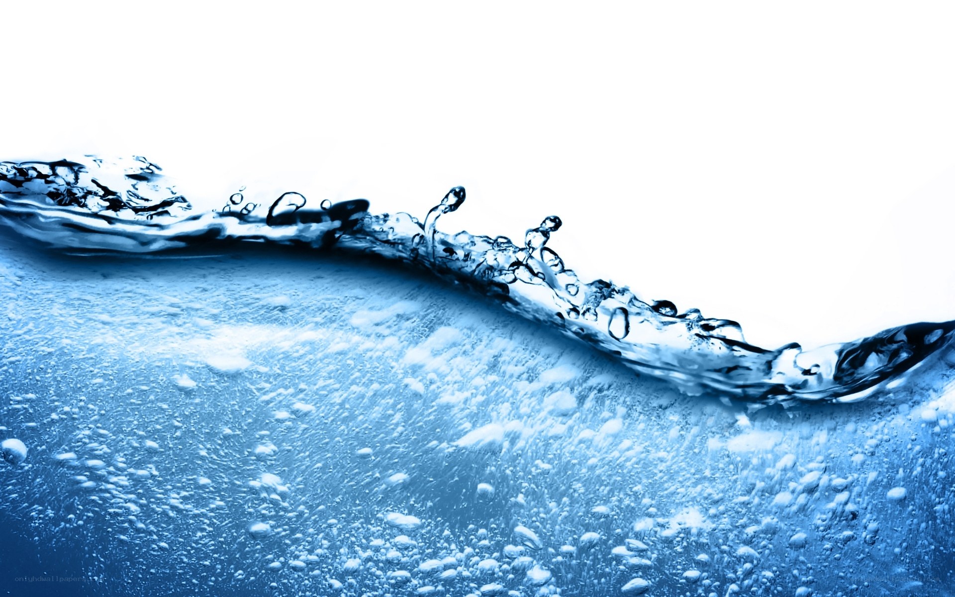 water splashing with bubbles