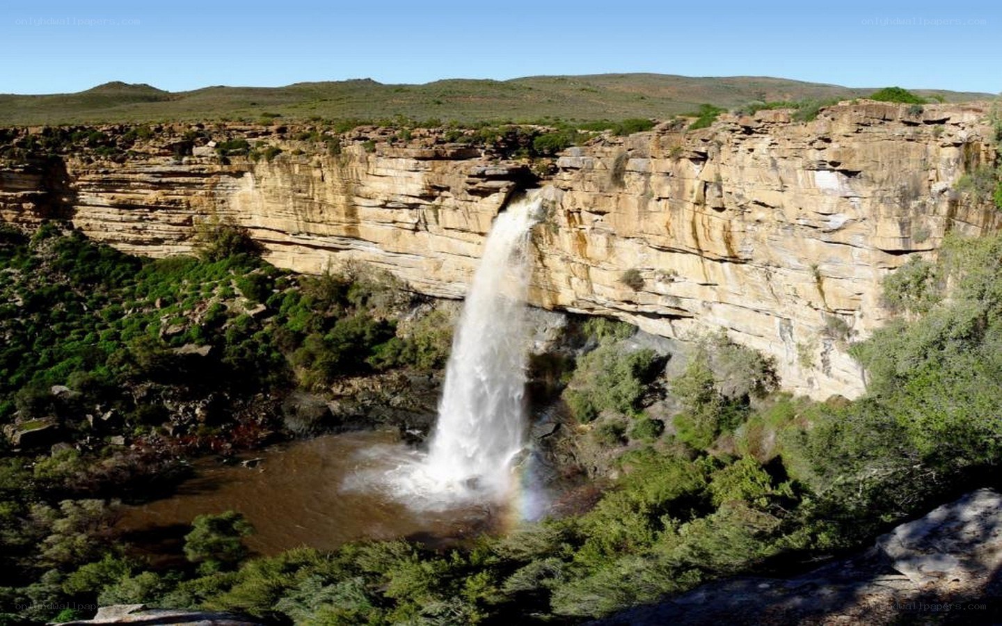 Waterfall at a rocky cliff