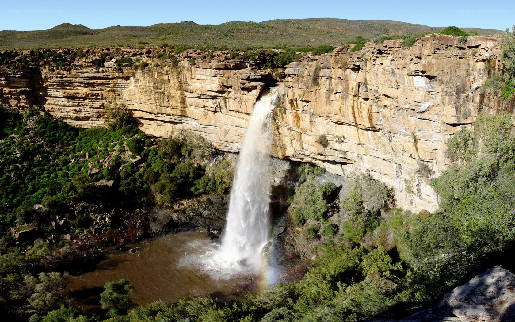 Waterfall at a rocky cliff