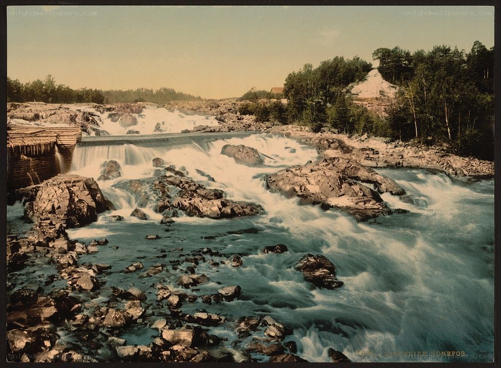 Waterfall at Hønefoss