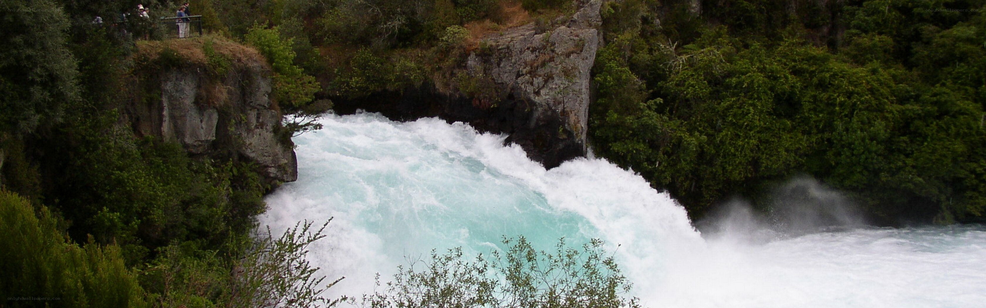 Waterfall at Huka Falls