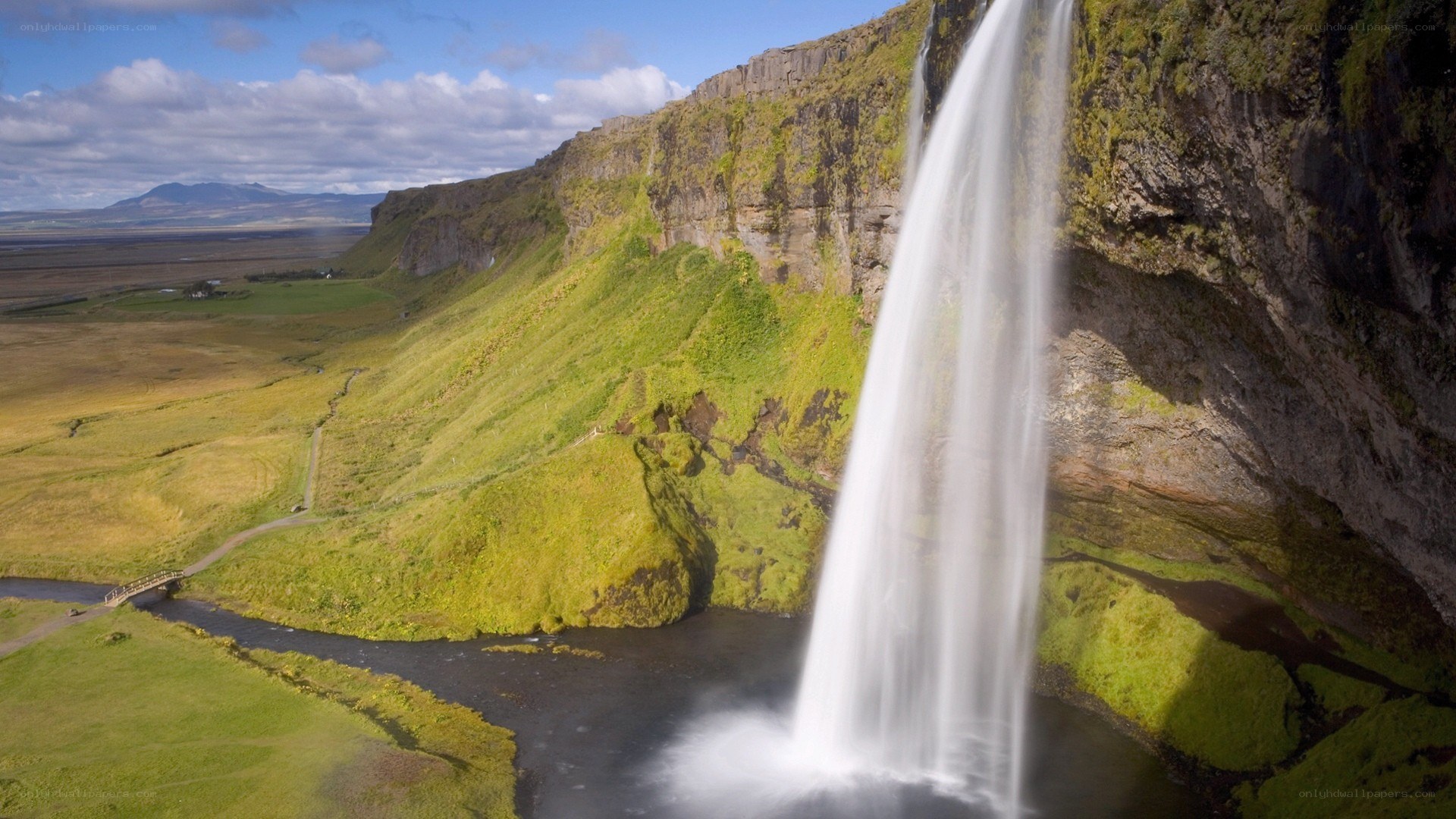 Waterfall at Seljalandsfoss