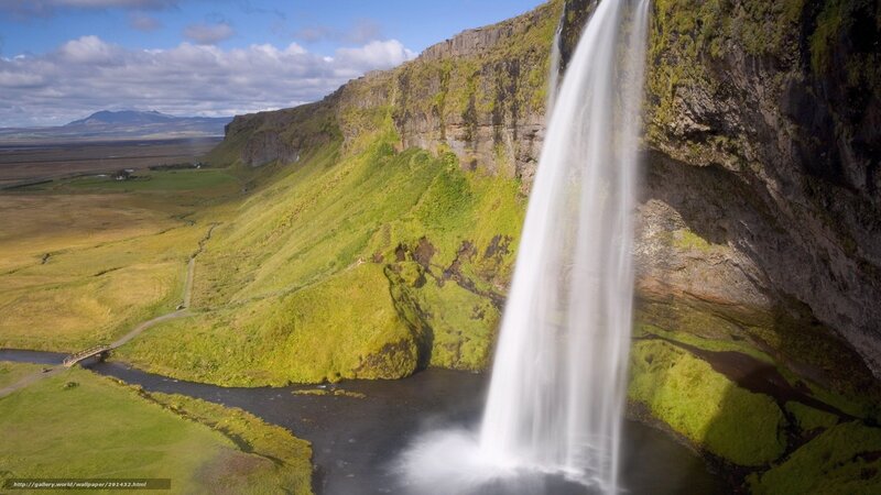 Waterfall at Seljalandsfoss