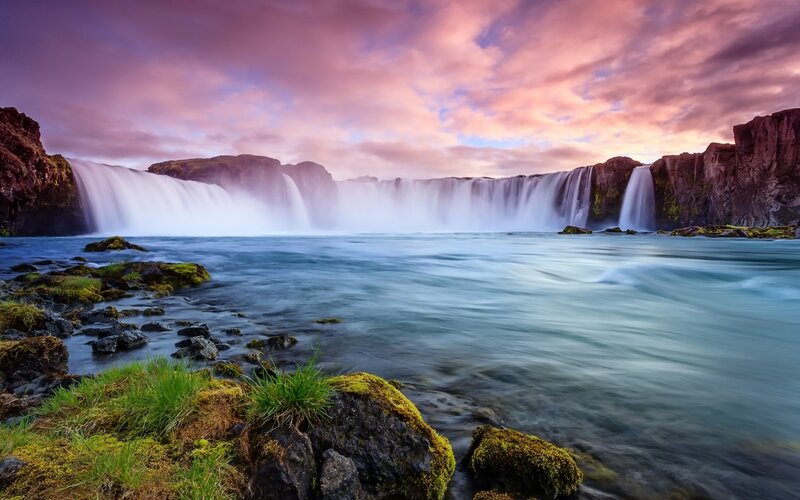 Waterfall at Sunset — Pink