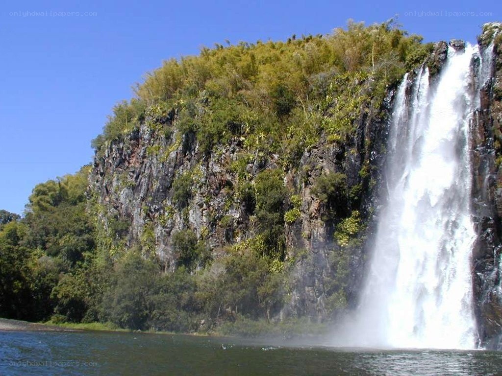 Waterfall cascading down a cliff