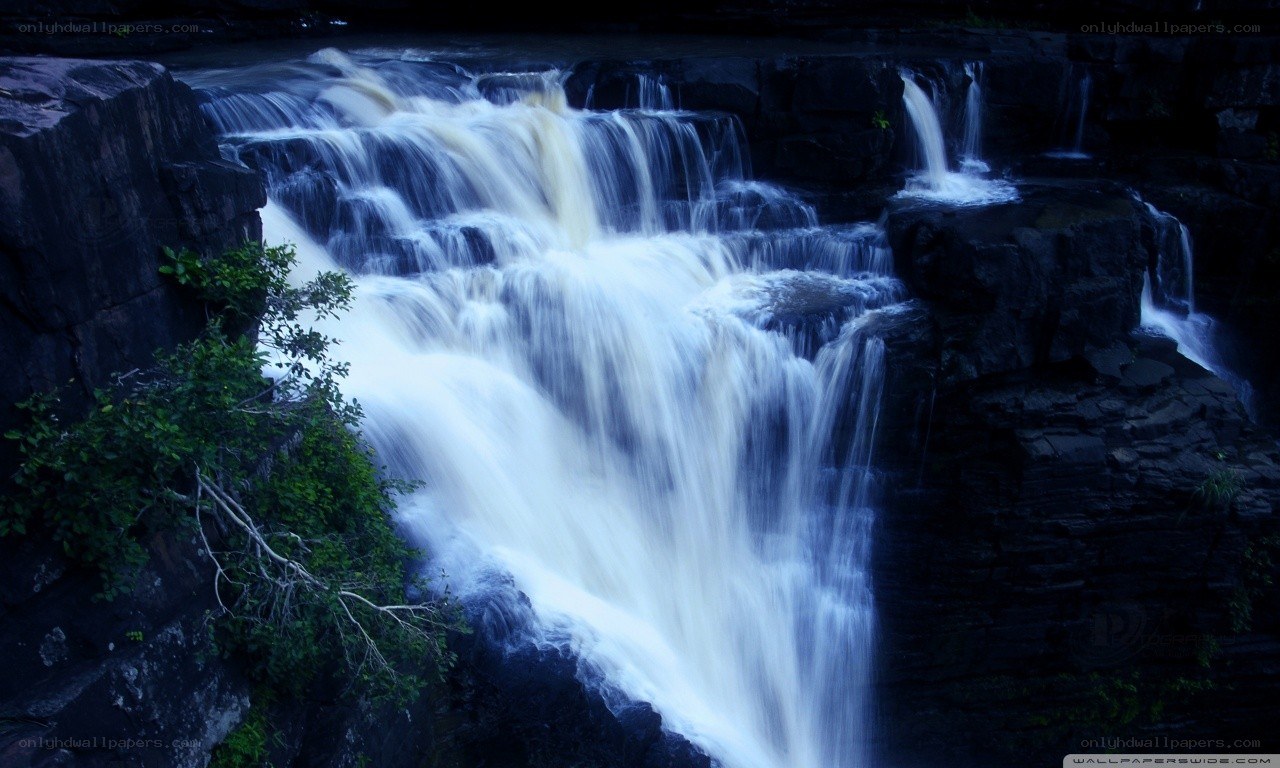 Waterfall cascading over rocks