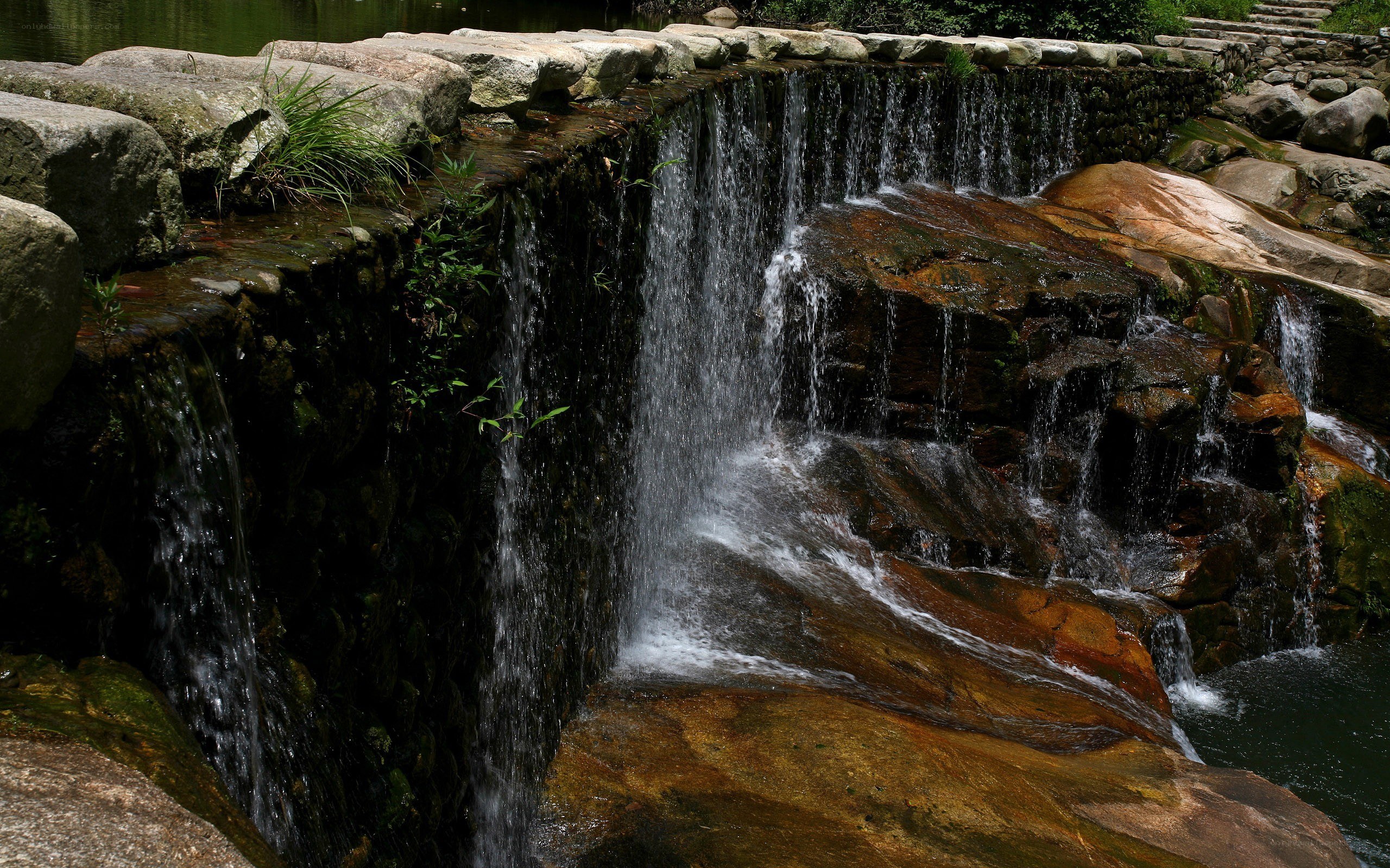Waterfall cascading over rocks
