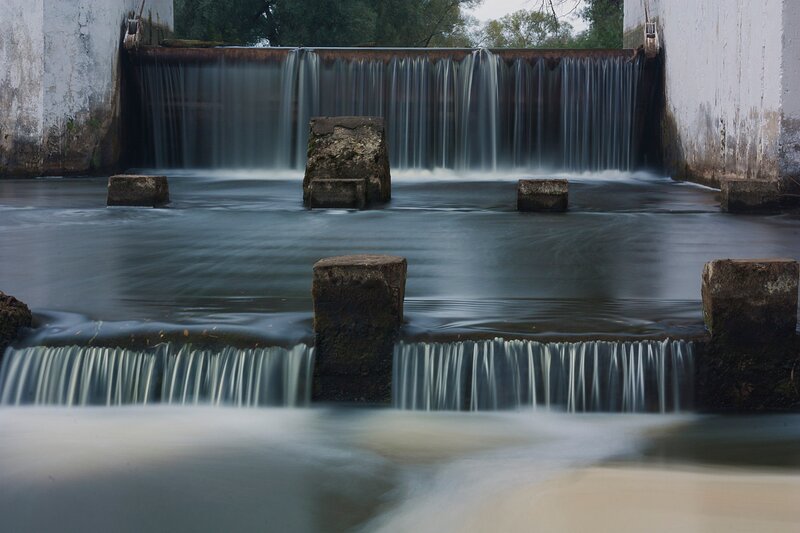 Waterfall Dam Structure