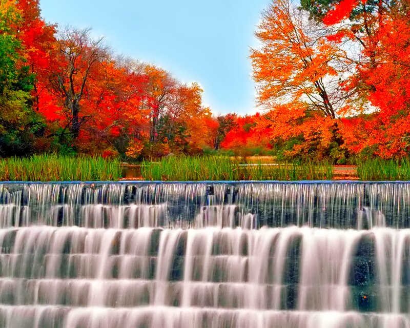 Waterfall in Autumn — Red