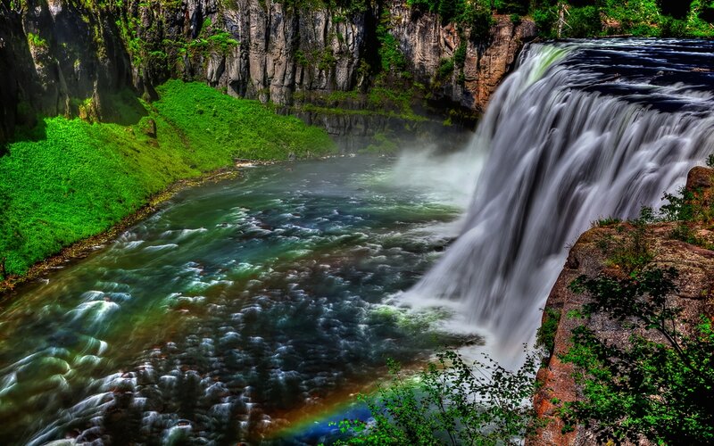 Waterfall in Canyon — Green, Dramatic, Afternoon, Photograph, River, Cliffs