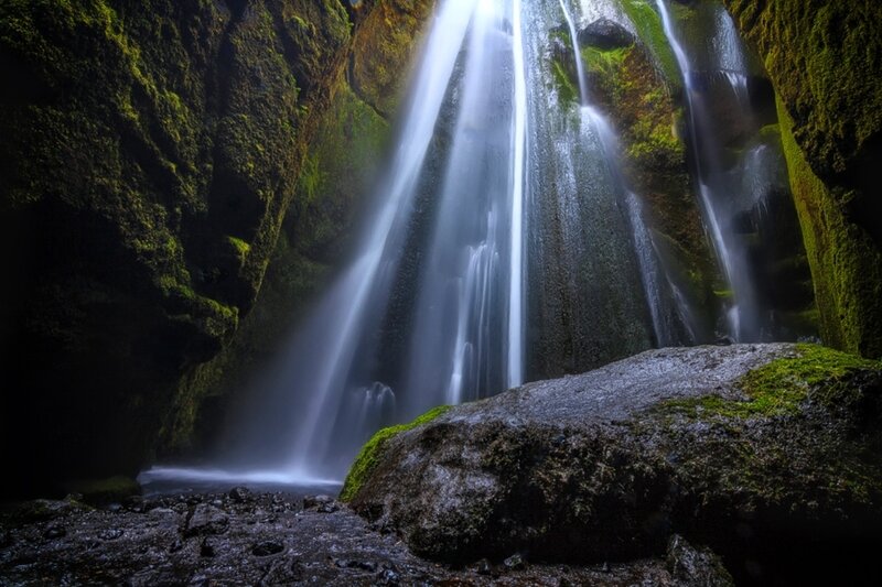 Waterfall in Canyon — Green, Dramatic, Photograph, Moss, Rock