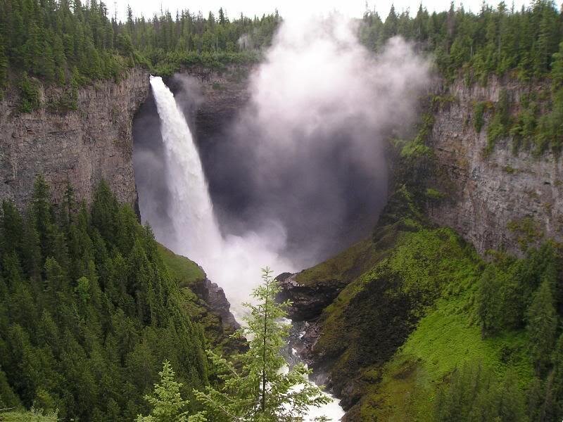 Waterfall in Canyon — Green, Dramatic, Photograph