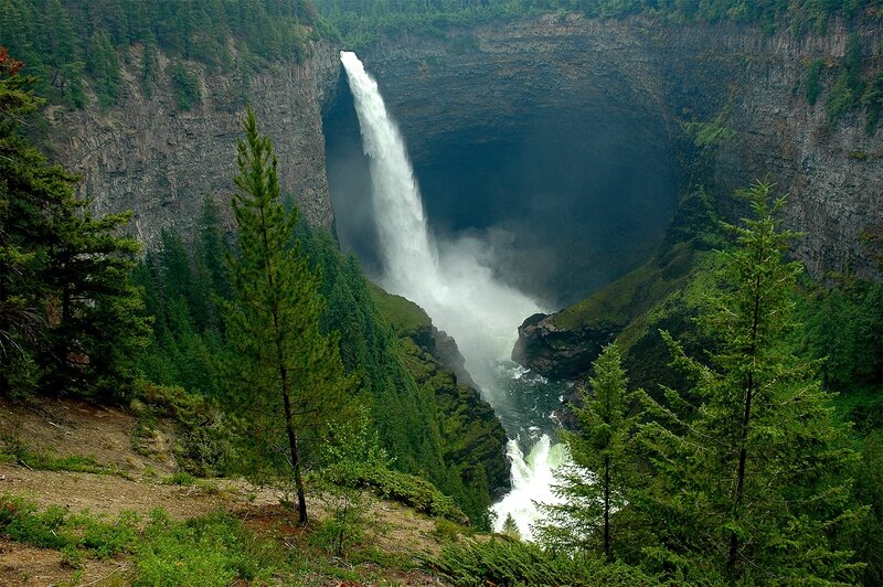 Waterfall in Canyon — Green, Dramatic, Photograph, Trees, River