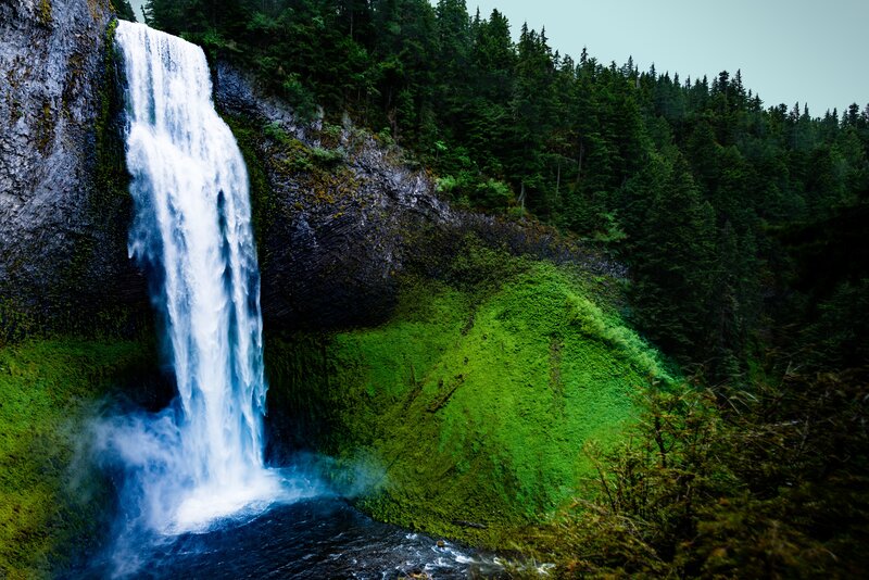 Waterfall in Forest — Green, Dramatic, Photograph, Cliff, River