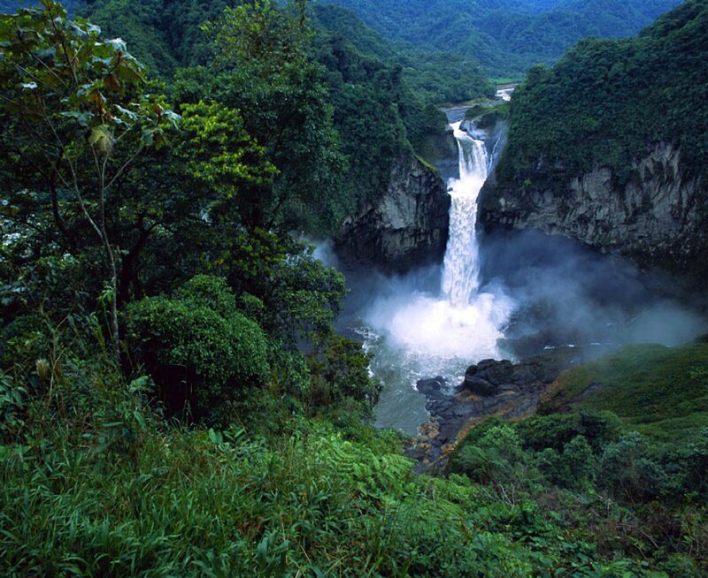 Waterfall in Jungle — Green, Dramatic, Photograph, River