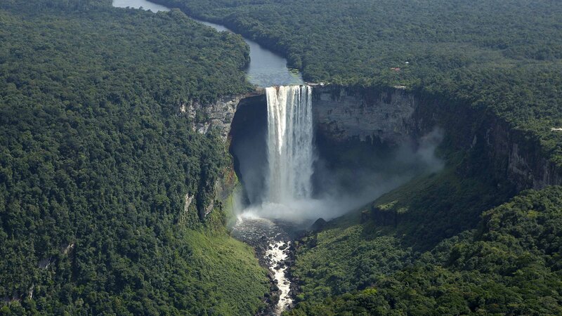 Waterfall in Rainforest — Green, Dramatic, Afternoon, Photograph, River
