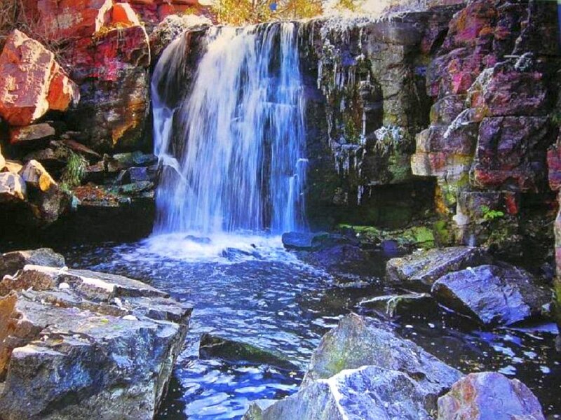 Waterfall in Rocky Canyon — Blue