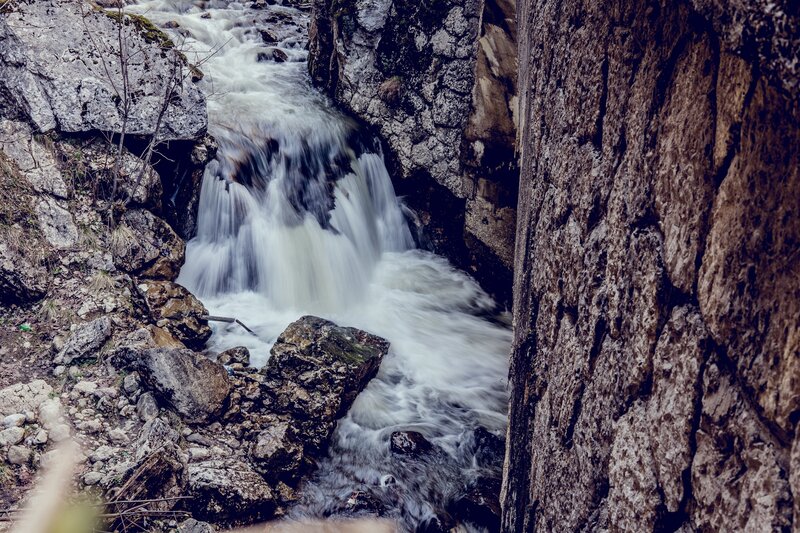 Waterfall in Rocky Canyon — Gray, Dynamic