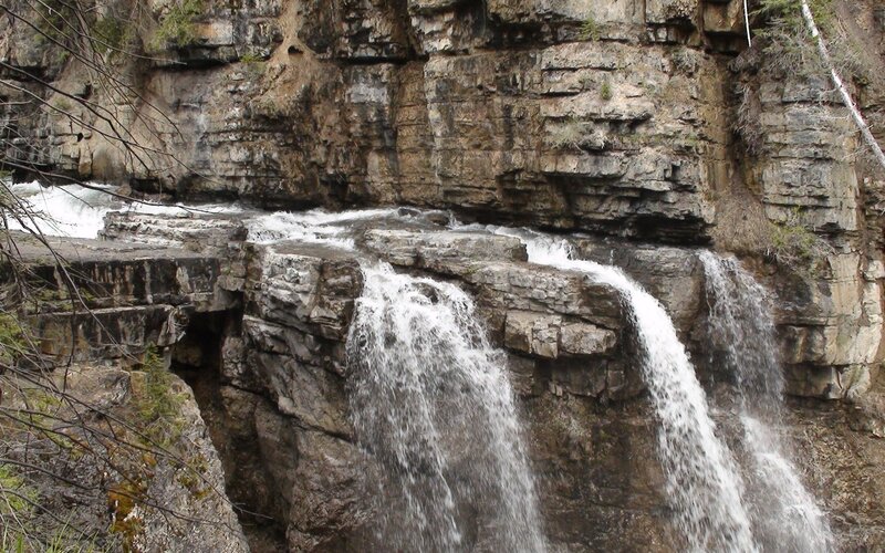 Waterfall in Rocky Canyon — Gray, Natural